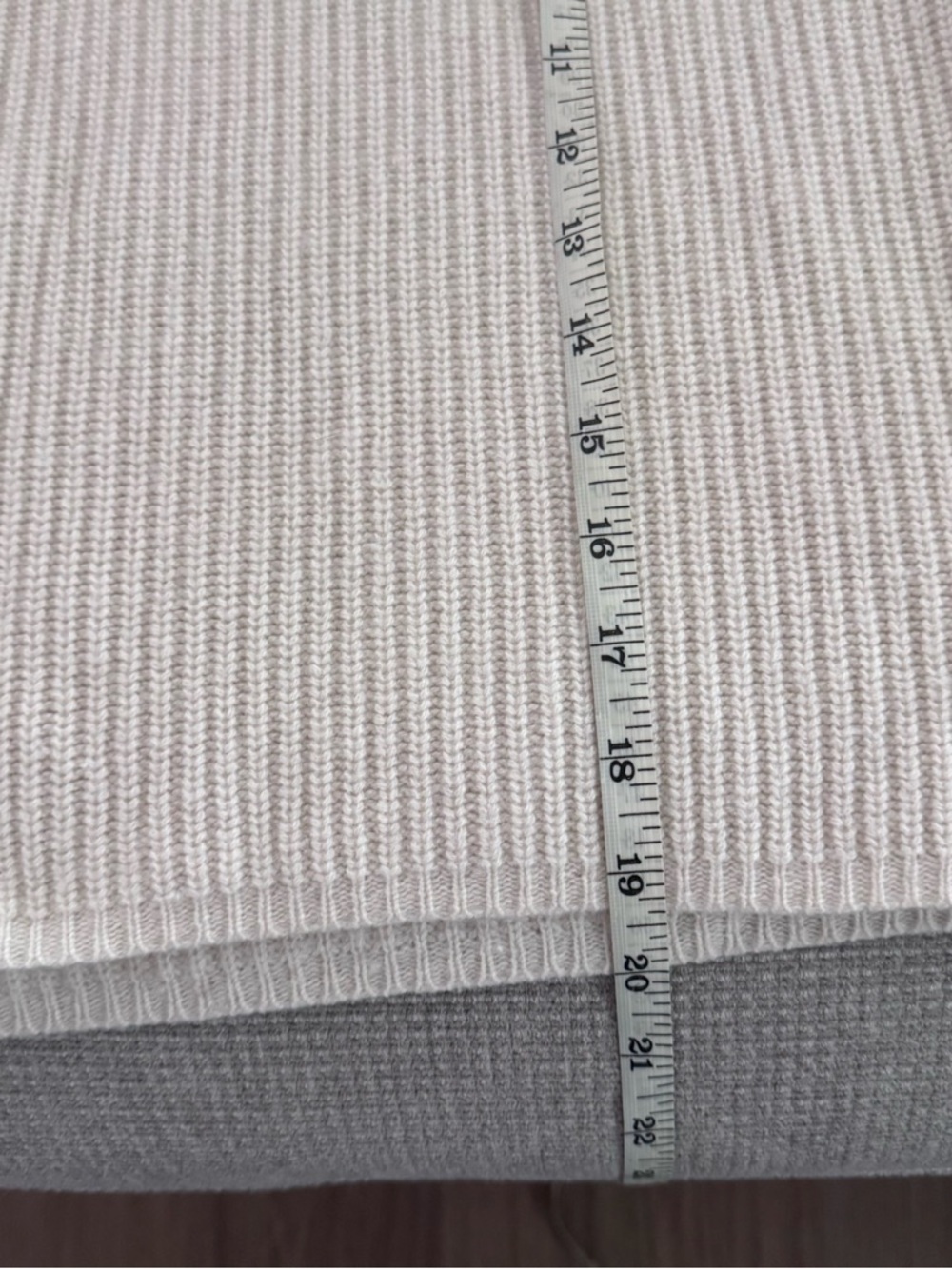 Jenni Kayne Women’s Cream Crewneck Ribbed cashmere Sweater small - Picture 8 of 8